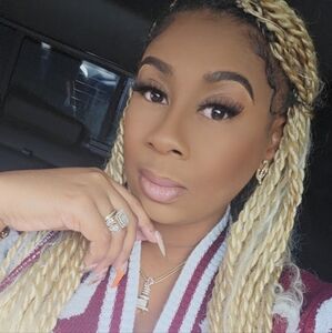 Meet your Posher, Erica